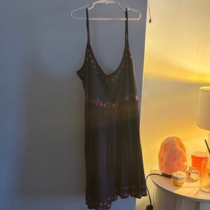 Elegant Black Floral Nightgown